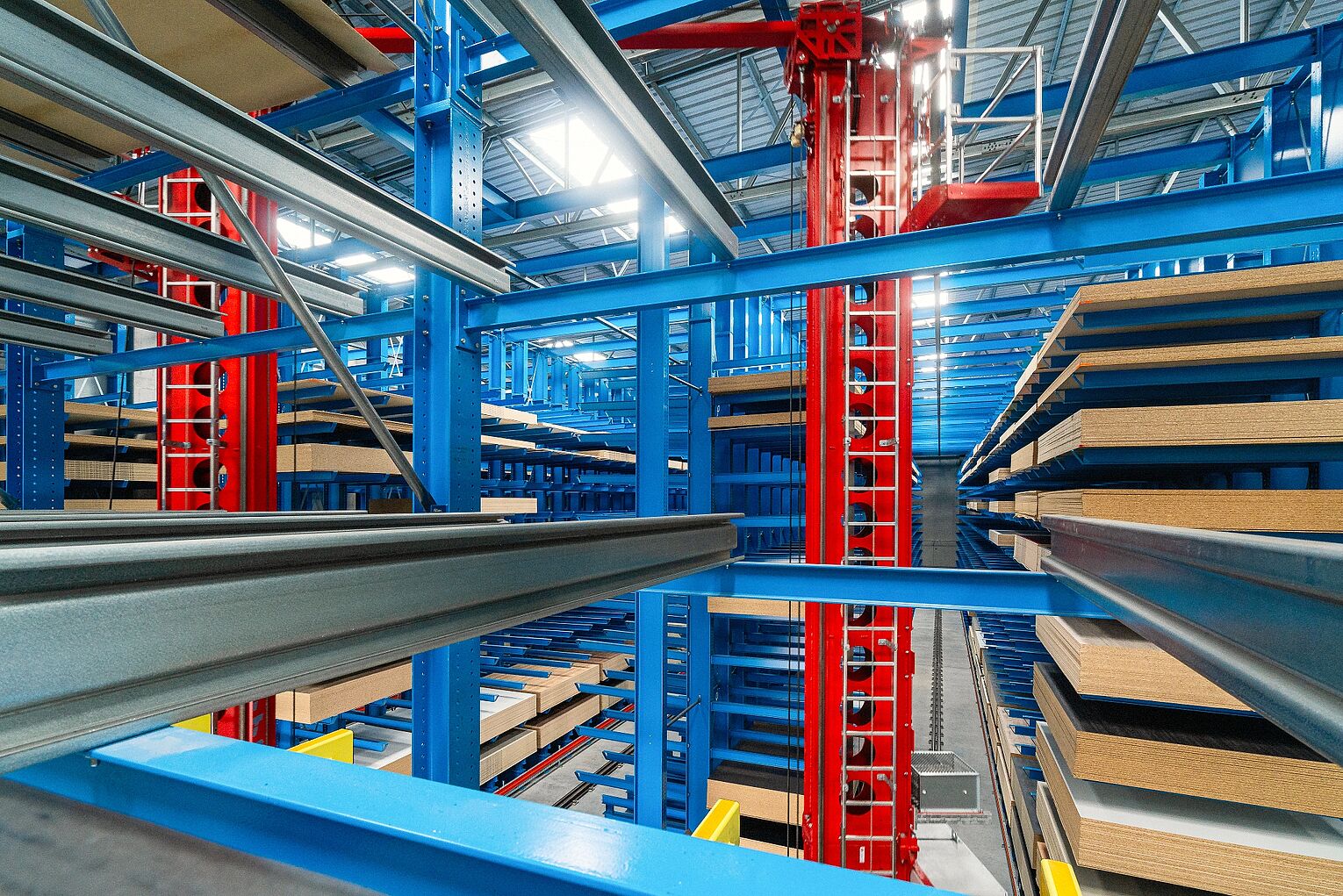 [Translate "Romania"] Cantilever racking